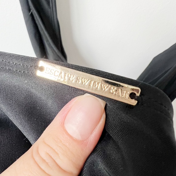 Escape Swimwear | Strappy Twist Swimsuit - Picture 3 of 4